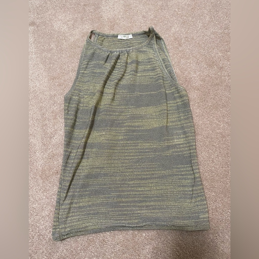 Escada lovely top